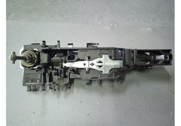 Ручка дверки передня ліва,зовнішня Renault Megane II, 8200028463 *